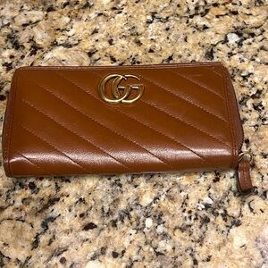 Marmont Gucci Wallet